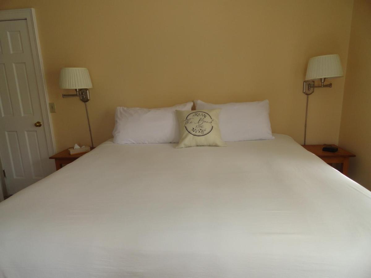 The Bond 1786 Inn (Adults Only) Warrensburg Chambre photo