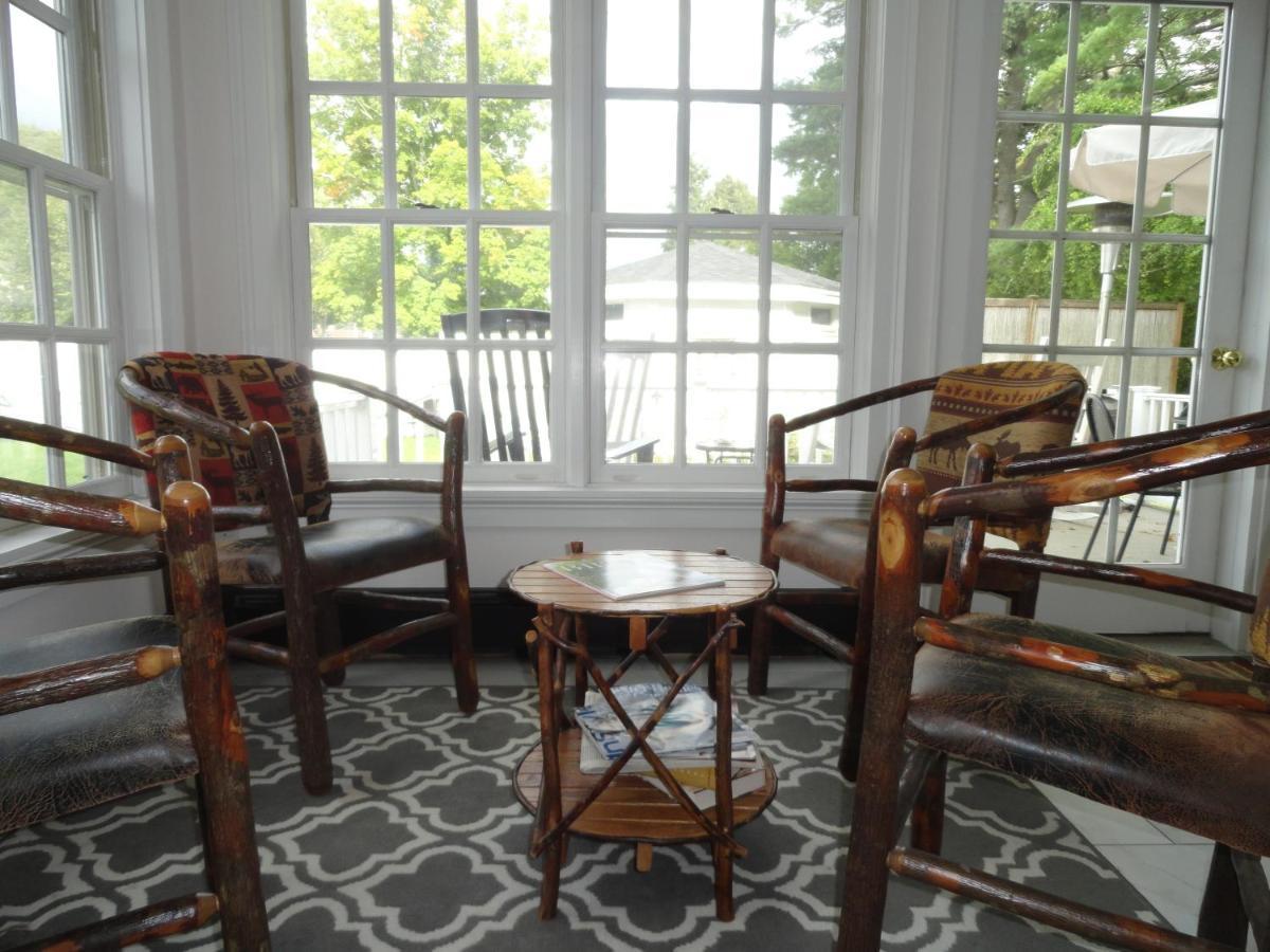The Bond 1786 Inn (Adults Only) Warrensburg Extérieur photo