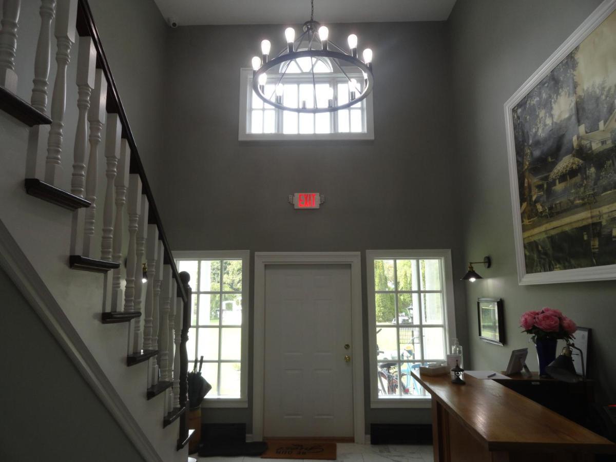 The Bond 1786 Inn (Adults Only) Warrensburg Extérieur photo