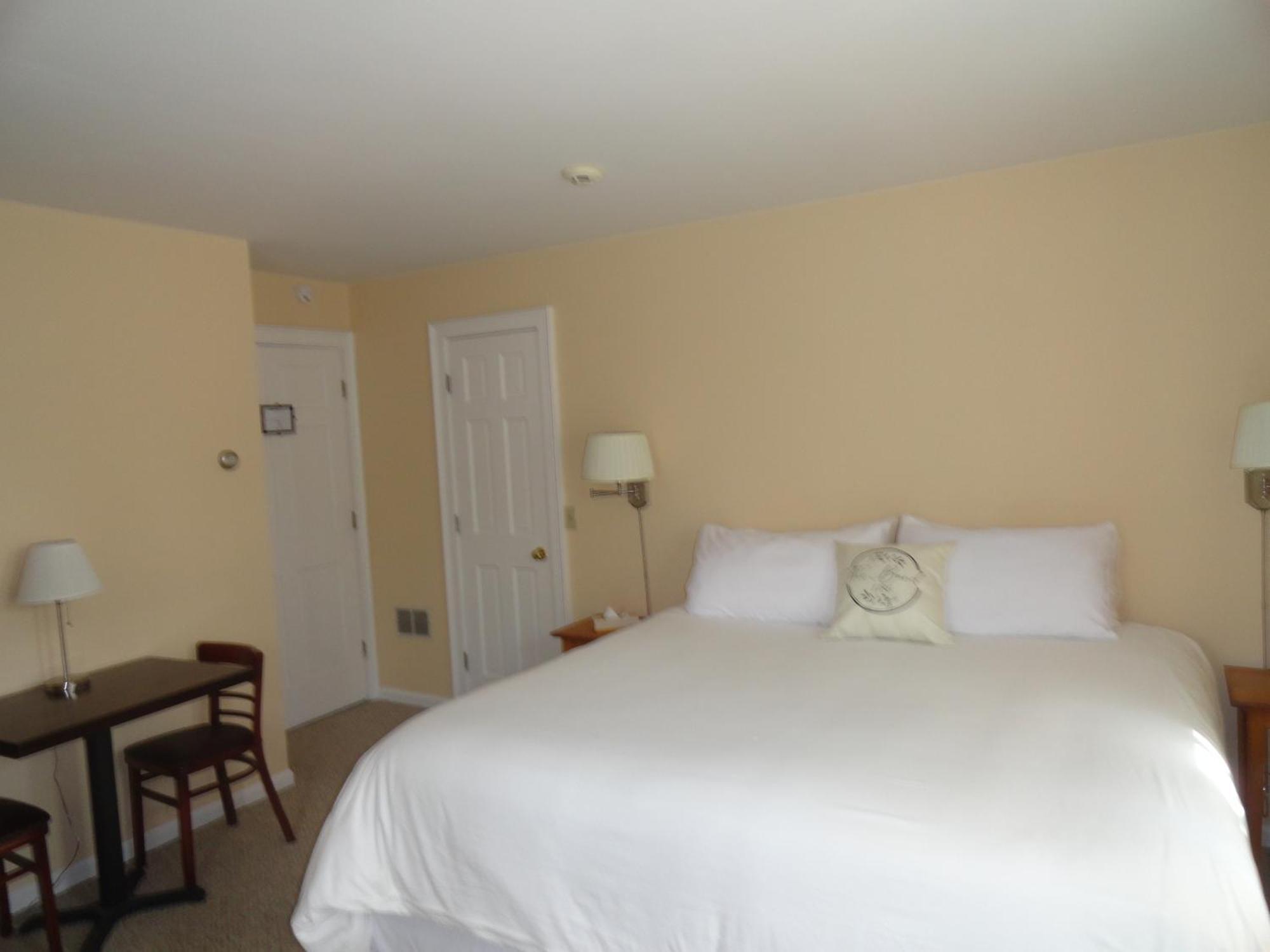 The Bond 1786 Inn (Adults Only) Warrensburg Chambre photo