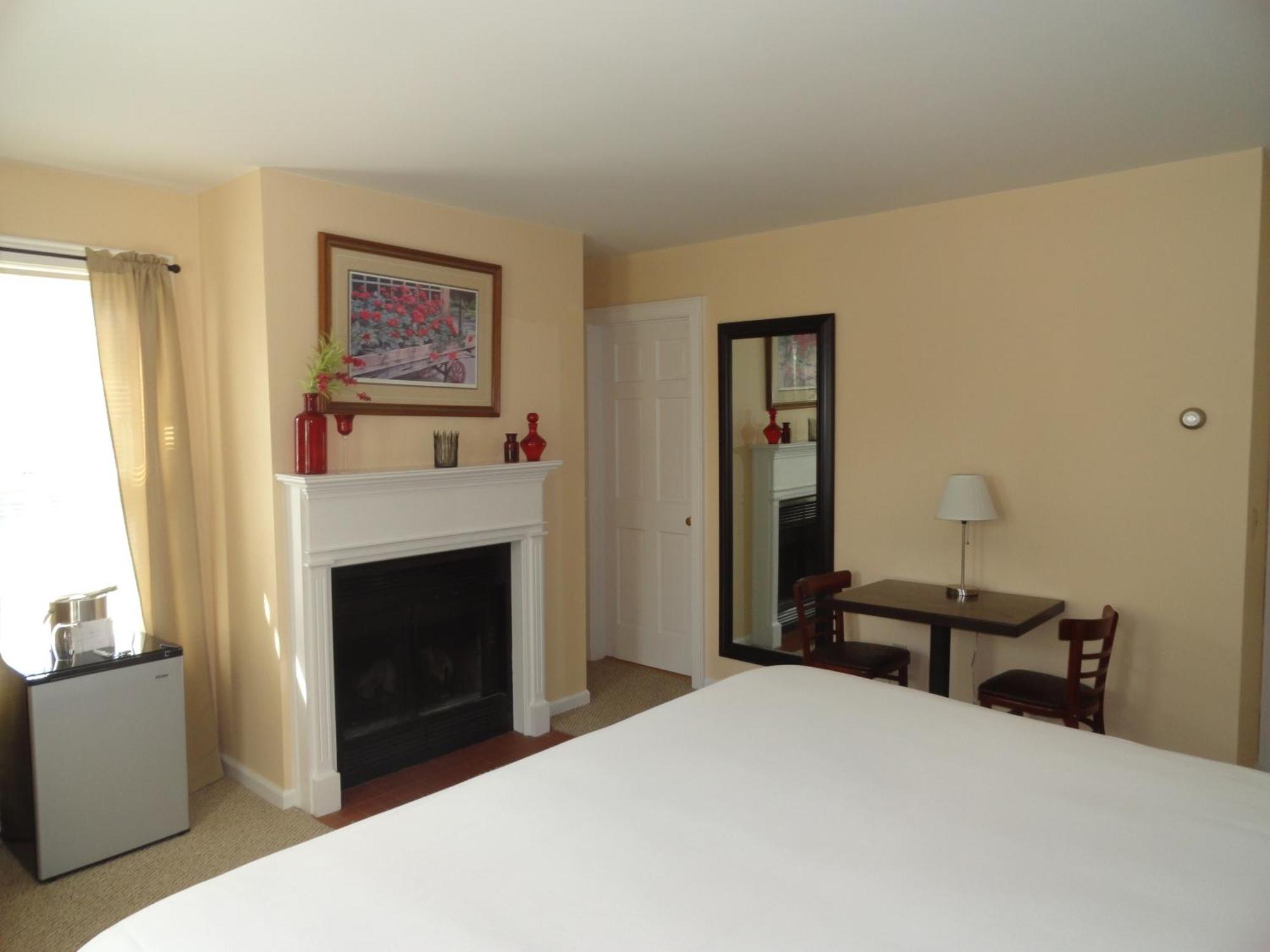 The Bond 1786 Inn (Adults Only) Warrensburg Chambre photo